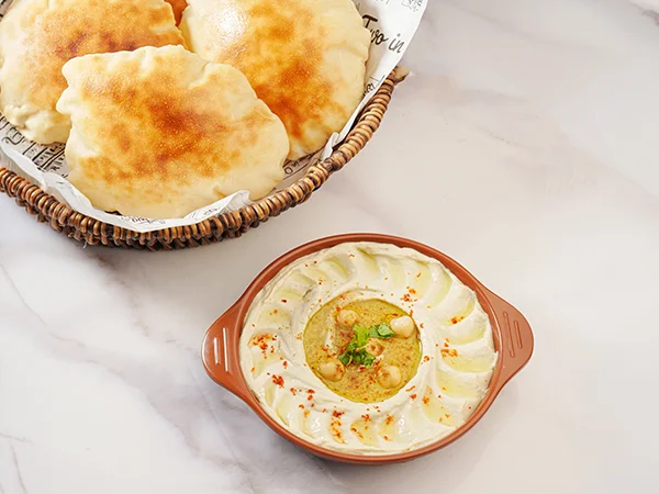 Hummus with Arabic Bread